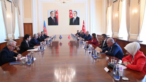 Əli Əsədov Türkiyə spikeri ilə görüşüb