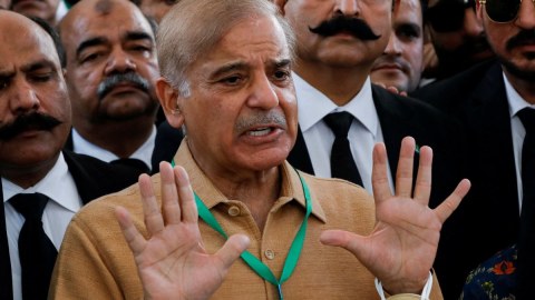 Pakistan hökuməti istefa verəcək - Baş nazir açıqladı
