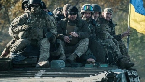 Ukrayna ordusu Baxmutda irəliləyir - Nazir müavini 