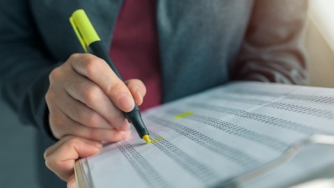 “Dövlət satınalmaları haqqında” yeni qanun qəbul edildi