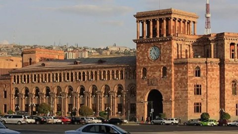 İrəvanda hava hücumu qorxusu - Həyəcanlı anlar yaşanır