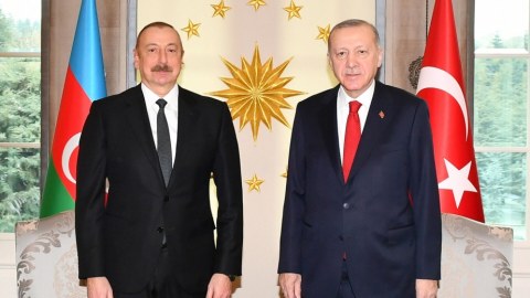 Prezident Azərbaycanın Türkiyəyə dəstəyindən DANIŞDI