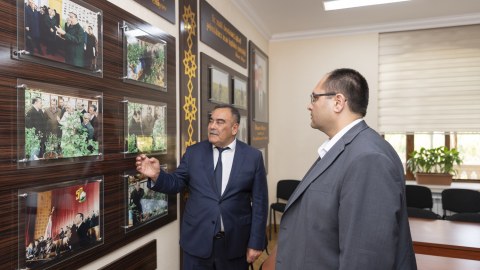 Nazir Gəncə və Göygöldə elmi-tədqiqat institutlarının fəaliyyəti ilə tanış olub - FOTOLAR