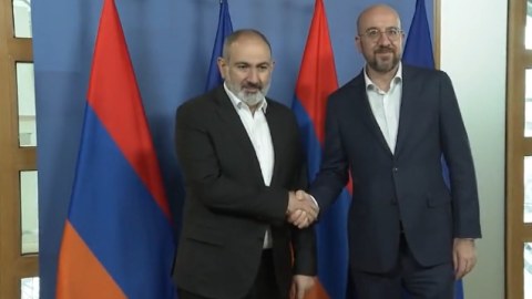 Şarl Mişellə Paşinyanın görüşü başladı - VİDEO