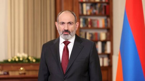 Paşinyan nazir müavinini işdən çıxardı
