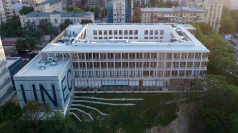 UNEC yenidən Avropa Komissiyasının proqramını qazandı