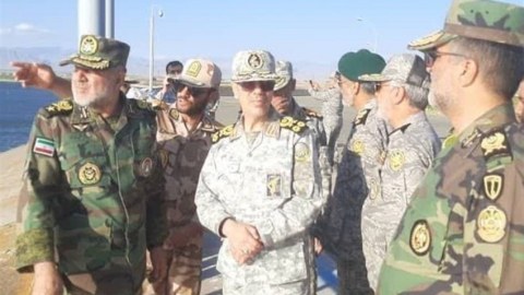 İranın Baş Qərargah rəisi Azərbaycanla sərhəddə - FOTO