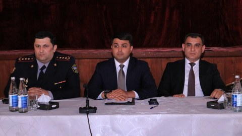 Neftçalanın icra başçısı vətəndaşların problemlərini dinləyib - FOTO