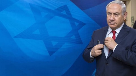 Netanyahu uğurlu əməliyyat olundu