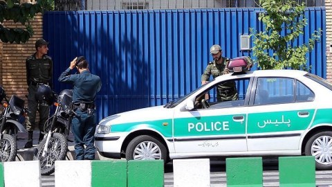 İranda 4 polis ÖLDÜRÜLDÜ