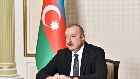 Azərbaycan müstəqil siyasət yürüdür