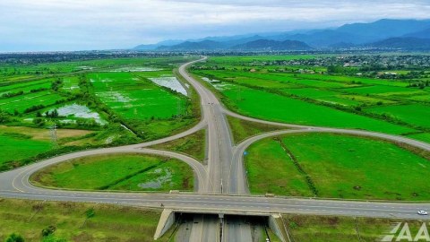 Azərbaycandan İran sərhədinədək yeni yol çəkilir