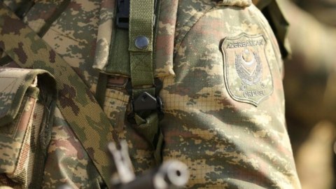 İntihar edən hərbçimizin FOTOSU