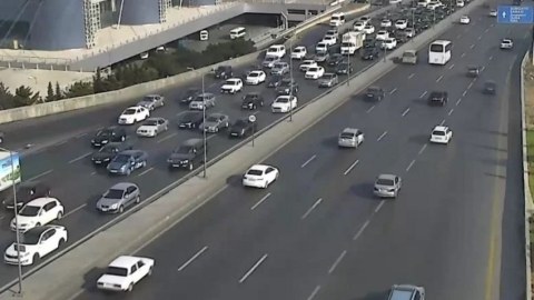 Hazırda tıxac olan YOLLAR