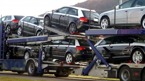 Xaricdən maşın gətirənlərdən utilizasiya haqqı alınacaq