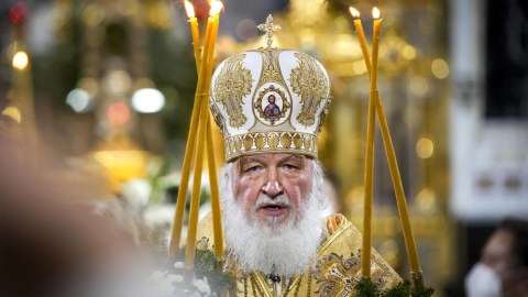 Patriarx Kirill Putinin qarşısında çaşdı - VİDEO