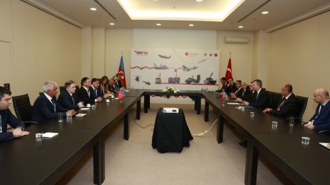 Azərbaycanla Türkiyə arasında müdafiə sazişi imzalandı 