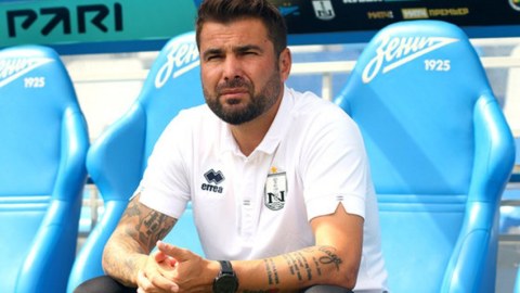 Adrian Mutunun “Neftçi” ilə bağlı hədəfləri var