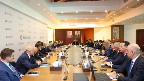 Mərkəzi Bankda inflyasiya müzakirəsi