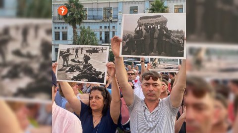 Gürcülər rus gəmisini ölkəyə buraxmadı - FOTOLAR