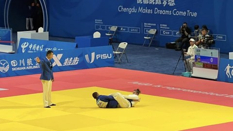 Azərbaycan ilk medalını qazandı 