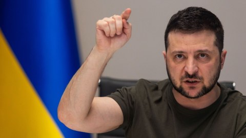 Zelenskidən Ukrayna üçün XƏBƏRDARLIQ