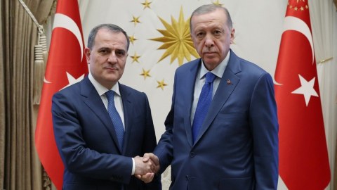 Ərdoğan Ceyhun Bayramovla nələri müzakirə edib?