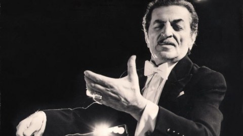 Maestro Niyazinin anım günüdür