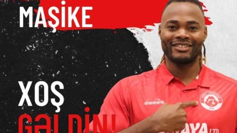 “Araz-Naxçıvan”da konqolu futbolçu