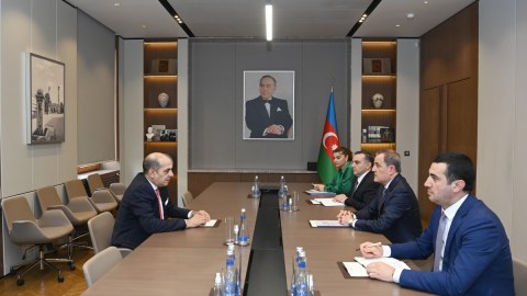 İordaniya səfiri ölkəsinə yola salındı
