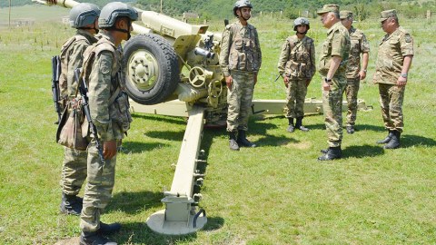 Baş Qərargah rəisi döyüş hazırlığını yoxladı - FOTOLAR