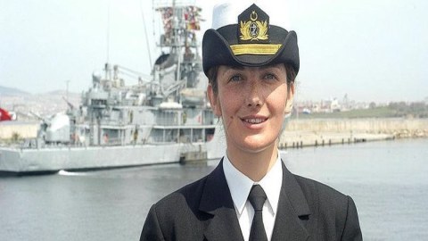 Türkiyə ordusunun ilk qadın admiralı 