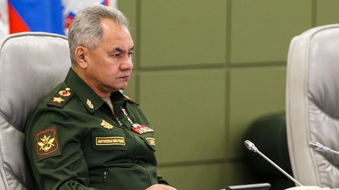 Şoyqu "xüsusi əməliyyat zonası"na getdi