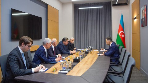 Rəşad Nəbiyev İtaliya şirkətinin direktorlar şurasının sədri ilə görüşdü