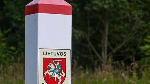 Litva Belarusla sərhəddəki bəzi keçid məntəqələrini bağlayacaq