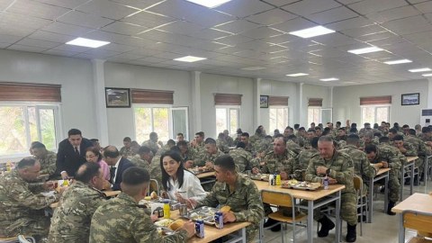 Ombudsman hərbi hissəni ziyarət edib - FOTOLAR