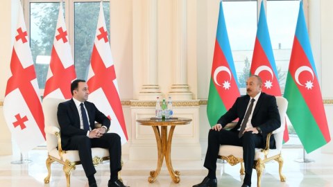 İlham Əliyev Qaribaşviliyə başsağlığı verdi