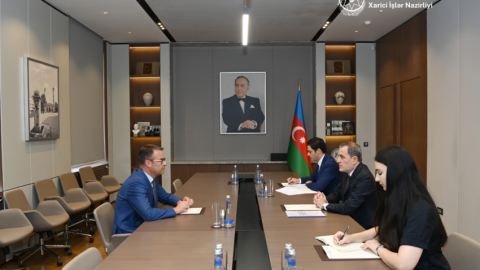 Ceyhun Bayramov Litva səfiri ilə görüşdü