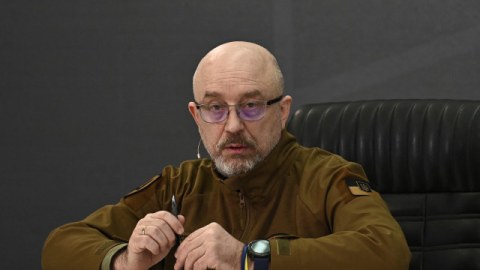 Zelenski müdafiə nazirini dəyişdirmək istəyir