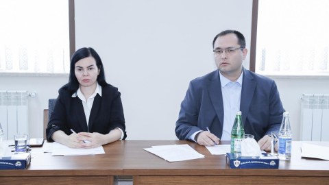 Kənd təsərrüfatı naziri Naxçıvanda vətəndaşları qəbul edib