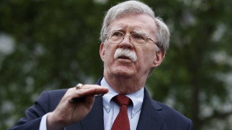 Bolton Baydenin Ukraynaya dəstəyindən narazıdır