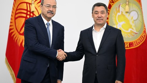 Japarov Özbəkistan baş naziri ilə nələri müzakirə etdi?
