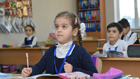 Birinci sinfə qəbulla bağlı neçə nəfər sənəd verib?