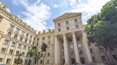 XİN Paşinyana cavab verdi