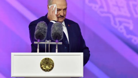 Lukaşenko ETİRAF ETDİ: Ruslar Belarus ərazisindən istifadə edib