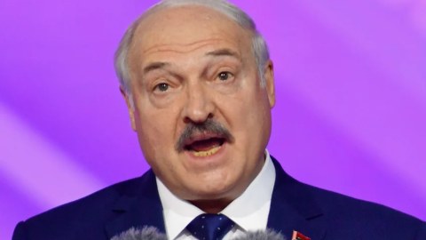 Belarus liderindən Putin və Zelenski haqqında qəribə iddialar...
