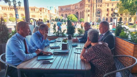 Avropa İttifaqı rəsmiləri İrəvanda TOPLANDI