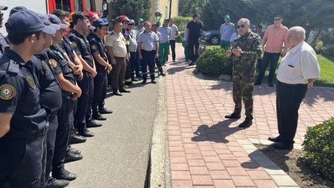 Nazirlik Bakıda yaşayış kompleksində təlim keçirdi - VİDEO