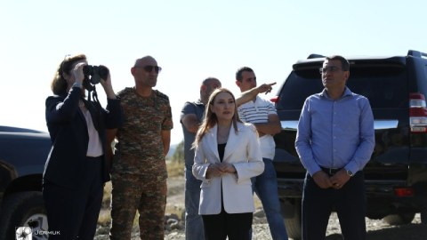 ABŞ və Ermənistan səfirləri Azərbaycanla sərhəddə