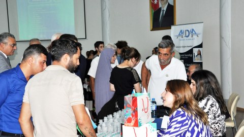 Pirallahı rayonunda əmək yarmarkası keçirildi - FOTOLAR